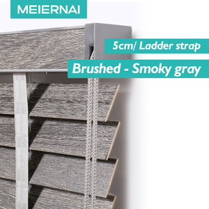 Высококачественная 2-Дюймовая Беспроводная искусственная деревянная жалюзи, Встроенный Электрический формат, простая установка - Product Image 6