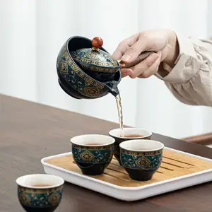 Портативный дорожный чайник и Набор чашек для кунг-фу с фильтром, креативный керамический автоматический чайный набор, чайники для чая с подносом