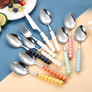 Juego de Cubiertos de Acero Inoxidable con Mango de Perla, Cuchillo, Tenedor y Cuchara para Bodas, Fiestas y Regalos - Product Image 6
