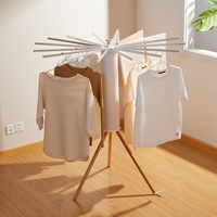 Séchoir à linge rotatif pliable sur pied avec trépied