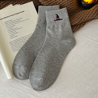 Chaussettes de sport d'Halloween en gros, chaussettes en tissu tricoté fin 200 aiguilles, cadeau d'Halloween, chaussettes en coton, chaussettes orange