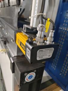 Máquina plegadora de bordes hidráulicos de <span class=keywords><strong>150</strong></span> toneladas, plegadora de prensa CNC de chapa, dobladora precisa - Product Image 4