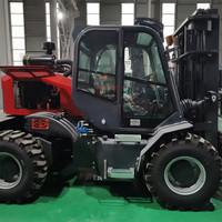 Forklift Artikulasi Deba Brothers Mini Diesel 4x4 Teleskopik 3.5 Ton Dua Tahap Tiang (Mast) untuk Medan Berat, Konsumsi Rendah, Garansi 1 Tahun
