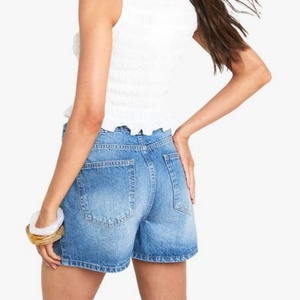 Nouvel Arrivage Short en jean pour femme taille mi-haute, délavé clair, coupe décontractée, plissé, décontracté, été - Product Image 2