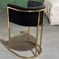 Tabourets de bar hauts en velours, modernes, pour restaurant, café, loisirs, avec cadre en fer, écologiques, durables, avec coussin rembourré et accoudoirs