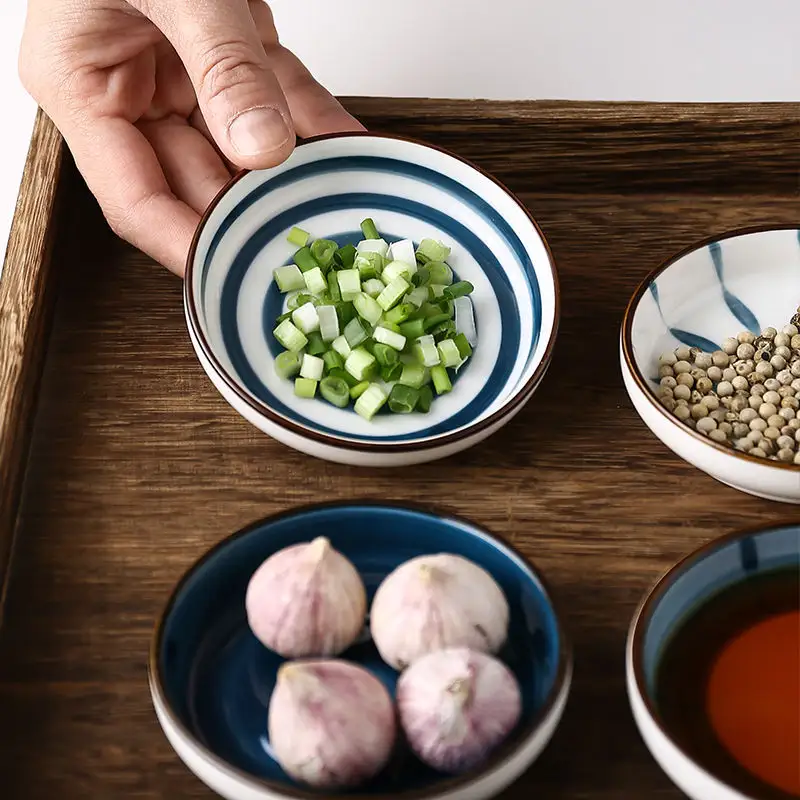 素敵なかわいいホット磁器ミニ醤油つけ花型セラミック皿日本の窯釉薬皿