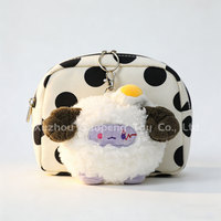 Porte-clés en peluche personnalisé promotionnel avec sac de courses pliable écologique réutilisable, breloque de sac en peluche douce en forme de mouton de dessin animé