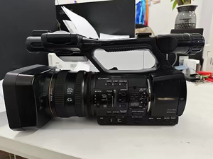 Caméra professionnelle HXR-NX5C HD 1080p avec zoom optique 20x - Product Image 1