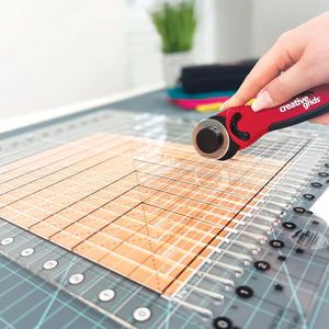 Règle <span class=keywords><strong>de</strong></span> matelassage fendue XL, poignée antidérapante, bande <span class=keywords><strong>de</strong></span> tissu acrylique surdimensionnée, coupe et <span class=keywords><strong>couture</strong></span>, règle et modèle <span class=keywords><strong>de</strong></span> patchwork faits à la main - Product Image 1