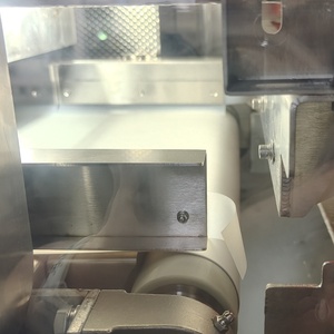 Hệ thống kiểm tra tia X độ nhạy cao nhất JuZheng - Máy dò kim loại công nghiệp dành cho sản phẩm số lượng lớn - Product Image 4