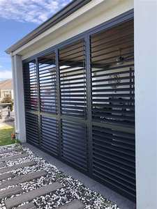 Vendita direttamente dalla fabbrica di dimensioni personalizzate per esterni in alluminio <span class=keywords><strong>persiane</strong></span> per finestre in metallo piantagione <span class=keywords><strong>persiane</strong></span> - Product Image 5