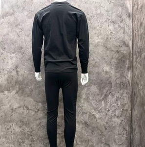 Set di biancheria intima termica leggera da uomo, morbida e calda, a maniche lunghe, con pantaloni lunghi, elastici in vita, per tutte le stagioni - Product Image 3