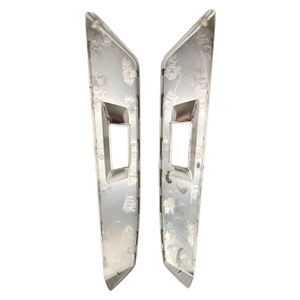 Piezas de Carrocería de Camión de Alta Calidad 82268562 82268557 Carcasa de Espejo Retrovisor Electrochapada para Camión Volvo - Product Image 1