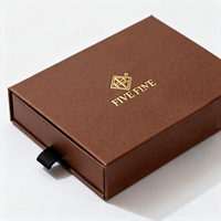 Boîte cadeau rigide en papier brun/beige faite à la main de luxe avec gaufrage et laminage mat pour l'emballage de chocolats, de bonbons et de sushis (personnalisable)