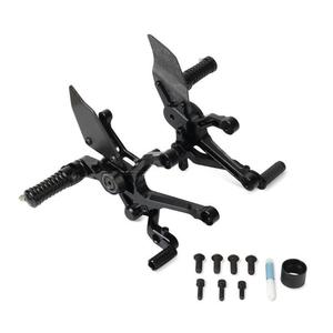 La nouvelle <span class=keywords><strong>Ducati</strong></span> pour Panigale <span class=keywords><strong>V4</strong></span> en fibre de carbone modèle 25-26 possède une pédale arrière surélevée - Product Image 4
