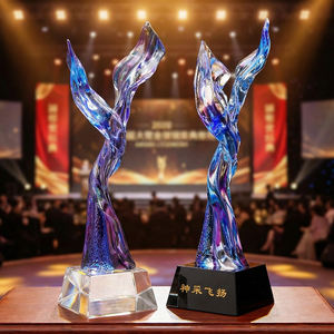 Trophée de danse en cristal K9 fait main avec logo personnalisé Jadevertu, impression UV, style féerique, gravé, 10*8*28cm, boîte cadeau - Product Image 5