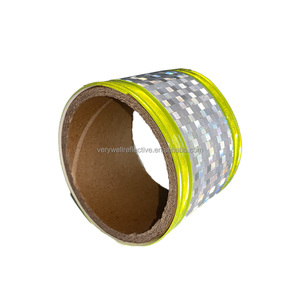 Cinta Reflectante de PVC Personalizable de Alta Visibilidad, con Diseño a <span class=keywords><strong>Cuadros</strong></span> Marinos, Microprismática, Resistente al Frío, para Coser en Chalecos - Product Image 4
