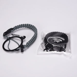 Gobelet isotherme portable en plastique grande capacité Atlas pour l'extérieur avec cordelette tressée et poignée réglable - Product Image 4