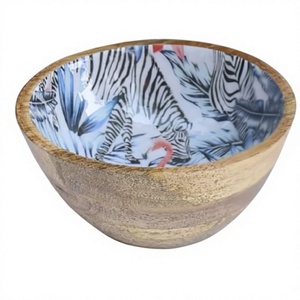 Bol en bois émaillé fait main de qualité supérieure avec motif floral bohème, finition émaillée pour le service et la décoration des aliments - Product Image 1