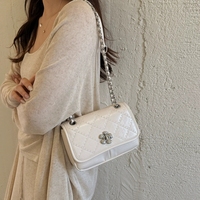 Tas Selempang Wanita Elegan Berlian dengan Aksen Bunga Logam, Tas Selempang Kecil Persegi dengan Tali Rantai, Tas Tangan Fashion