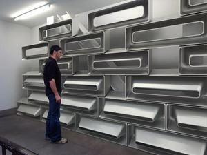 Paneles de Muro Cortina de Aluminio con Superficie Anodizada Anticorrosión para Aplicaciones Exteriores en Edificios, Diseño Minimalista - Product Image 1