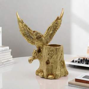 Nuevo Soporte para Bolígrafos con Diseño de Águila Nórdica, Decoración Creativa para el Hogar y la Oficina, Adorno de Resina para Vinoteca, Escultura de Arte Folclórico - Product Image 4