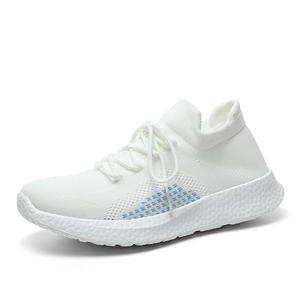 Nouvelles baskets décontractées et respirantes en maille pour hommes et femmes, collection Printemps-Été-Automne 2026, antidérapantes, idéales pour la course et les loisirs des étudiants - Product Image 4