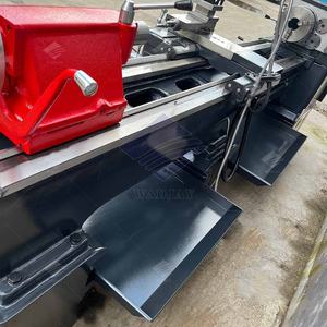 Torno Manual de Servicio Pesado Serie CA para Uso Industrial - Product Image 4