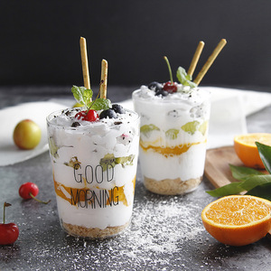 Tazza in Vetro Borosilicato Soffiato a Mano con Design 'Good Morning' in Nero, Bianco e Oro per Colazione e Caffè - Product Image 2