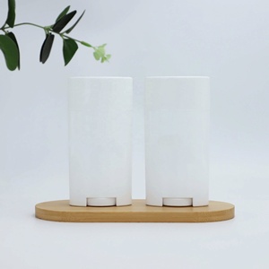 Offre Spéciale – Emballage de déodorant en stick ovale blanc en PP, tube plat pour crème solaire 75g avec capuchon coulissant - Product Image 1