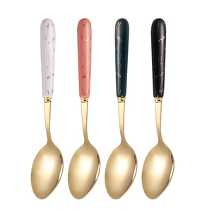 Wholesale Jieyang Factory stainless steel 410 6 pcs Plastic handle spoon set gold plated silverware with case for wedding party