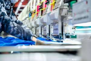 Venta Directa <span class=keywords><strong>de</strong></span> Fábrica, Fabricación Rápida <span class=keywords><strong>de</strong></span> Muestras, Bajo MOQ, Relleno <span class=keywords><strong>de</strong></span> Algodón PP, Muñeco <span class=keywords><strong>de</strong></span> Peluche Suave, Bolsa <span class=keywords><strong>de</strong></span> Peluche Suave - Product Image 6