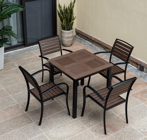 Ensemble de table et de chaises de salle à manger en bois plastique pour l'extérieur, léger, imperméable, mobile, pour villa, piscine, plage, restaurant - Product Image 3