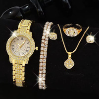 Meilleure vente en direct : Montre chinoise en alliage de style romain pour femme, entièrement sertie de diamants, avec bracelet et design Fortune-Bowl