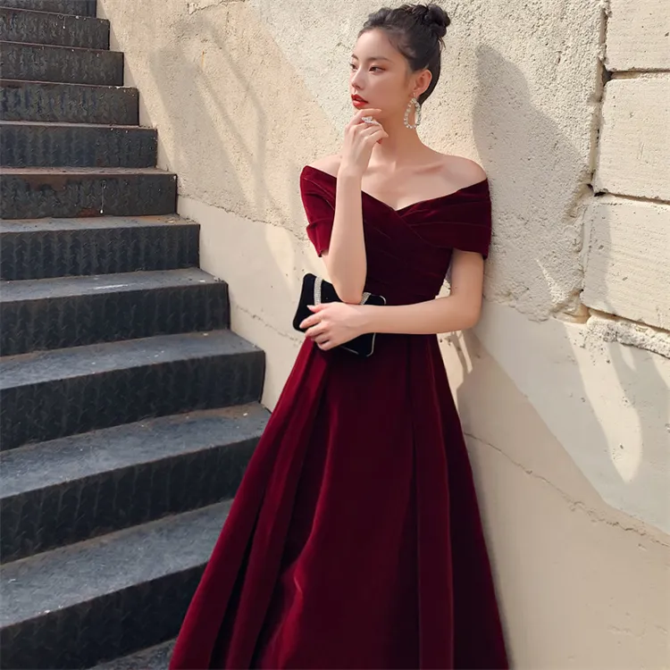 Wine Color One-shoulder Bridesmaid Dress Long Evening Gowns For Wedding Or Party