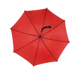 Parapluie de pluie de mariage de couleur rouge bon marché/Promotion personnalisée de couleur unie rouge pare-soleil automatique Protection UV parapluies droits 2023