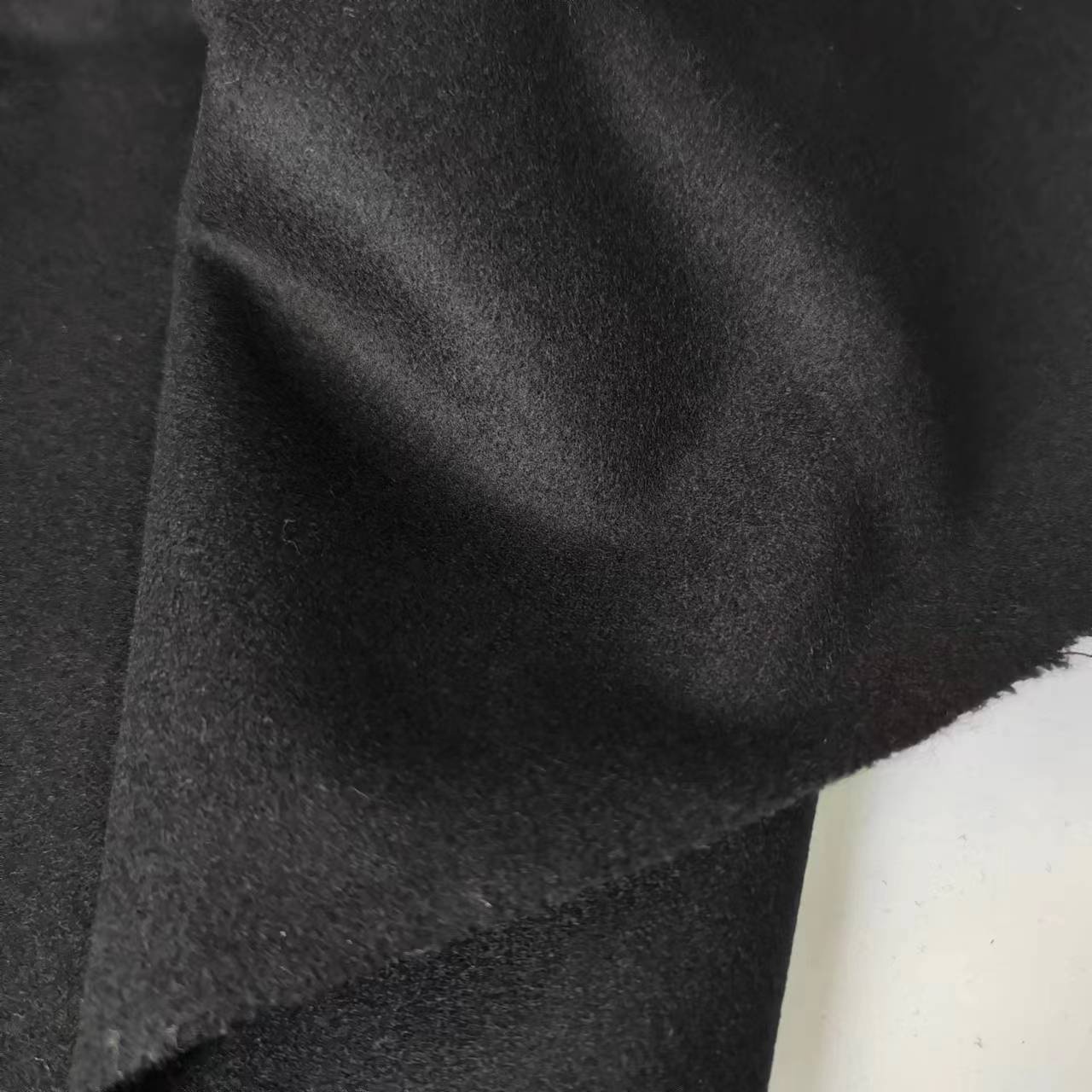 600g/m 80% Wool 20% Nylon Coat Fabric Can Be Fixed Dye a Variety of Colors Soft Fabric Wool Melton Fabric Factory