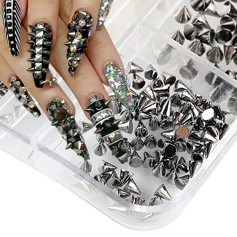 MOKE özel 600 adet/kutu toptan 3D Metal koni Spike Nail Art çiviler krom konik tırnak Charms alaşım tırnak Charms perçinler boncuk