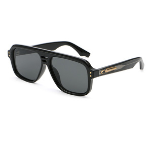 <span class=keywords><strong>Lunettes</strong></span> <span class=keywords><strong>de</strong></span> <span class=keywords><strong>soleil</strong></span> carrées audacieuses 98108 pour hommes, monture en métal CP <span class=keywords><strong>de</strong></span> qualité, style rétro punk, protection UV, marques <span class=keywords><strong>de</strong></span> luxe, logo personnalisé - Product Image 5