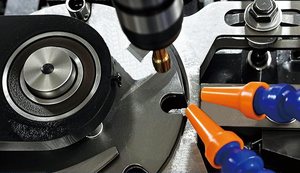 Machine intelligente entièrement automatique à filetage <span class=keywords><strong>d</strong></span>'écrou à axe unique contrôlée par servo bonne machine de métallurgie des métaux de robinet <span class=keywords><strong>d</strong></span>'axe de moteur - Product Image 2