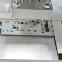 Machine pneumatique de presse à chaud Port d'étanchéité thermofusible pour circuits imprimés Presse à chaud Machine d'estampage à chaud fixe en plastique