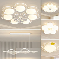 Luminaire suspendu moderne personnalisé pour plafond, style crémeux, lampe de plafond en cristal LED chaude pour chambre à coucher