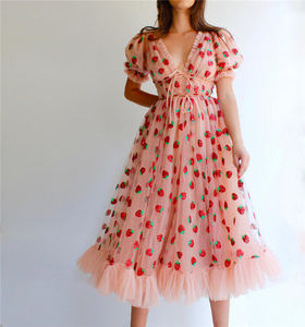 2025 estate elegante abito Midi da sera personalizzato con maniche a sbuffo Tulle <span class=keywords><strong>fragola</strong></span> dorato per festa - Product Image 2