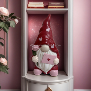 ของตกแต่งวันวาเลนไทน์รูปคนแคระ น่ารัก ตกแต่งด้วยดอกกุหลาบสีชมพู - Product Image 2