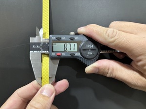 Bande de cerclage PP YUANCHI de haute qualité 9 mm, 0,6-0,8 mm, en polypropylène recyclé gaufré pour emballage industriel complet - Product Image 3