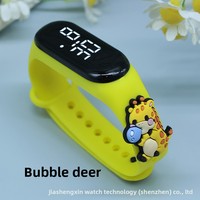 Montre-bracelet numérique LED ovale mignonne de style dessin animé, cadeau promotionnel, vente en gros d'usine 2026, pour enfants, étudiants, garçons et filles