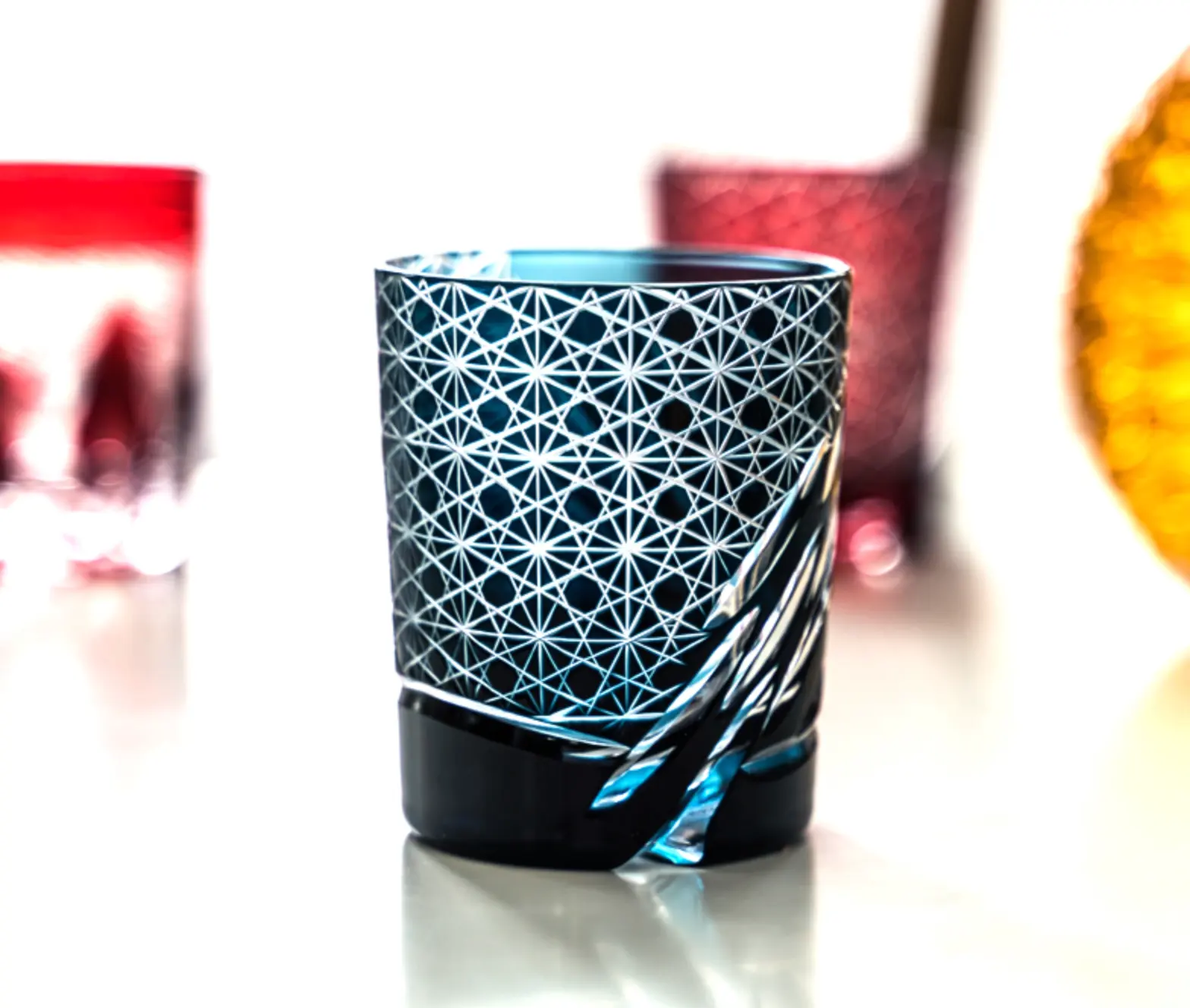 Hand Cut Gekleurde Bril Sake Glas Cup Reliëf Handwerk Japanse Carving Whisky Set Shot Wine Double Wall Beker Edo Kiriko
