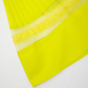 Combinaison Élégante Femme Jaune Vif Épaules Dénudées Plissée Manches Cloche avec Bretelles Jambes Larges pour Soirée - Product Image 3