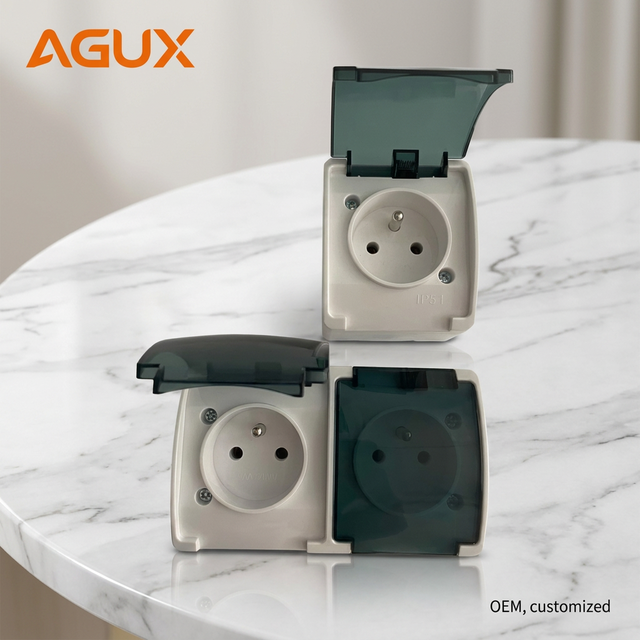 3 Outlets Electrical Plug Socket 250V ABS Panel IP54 Outdoor Use