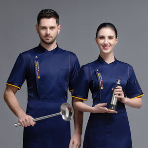 Vente en gros directe de veste de chef noire personnalisée manches courtes polyester coton uniformes de restaurant et de bar manteau de chef à fermeture éclair à la mode - Product Image 3